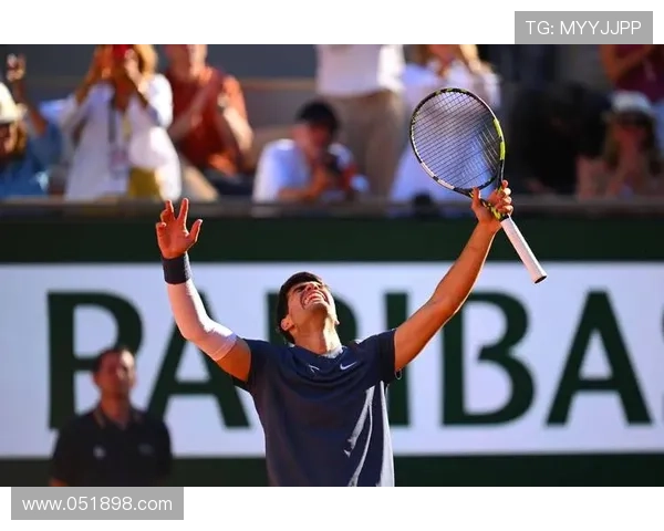 黑老酷逆转辛纳 保罗夺首冠佩古拉卫冕